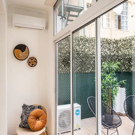 Akicity Arroios Fulvous 公寓